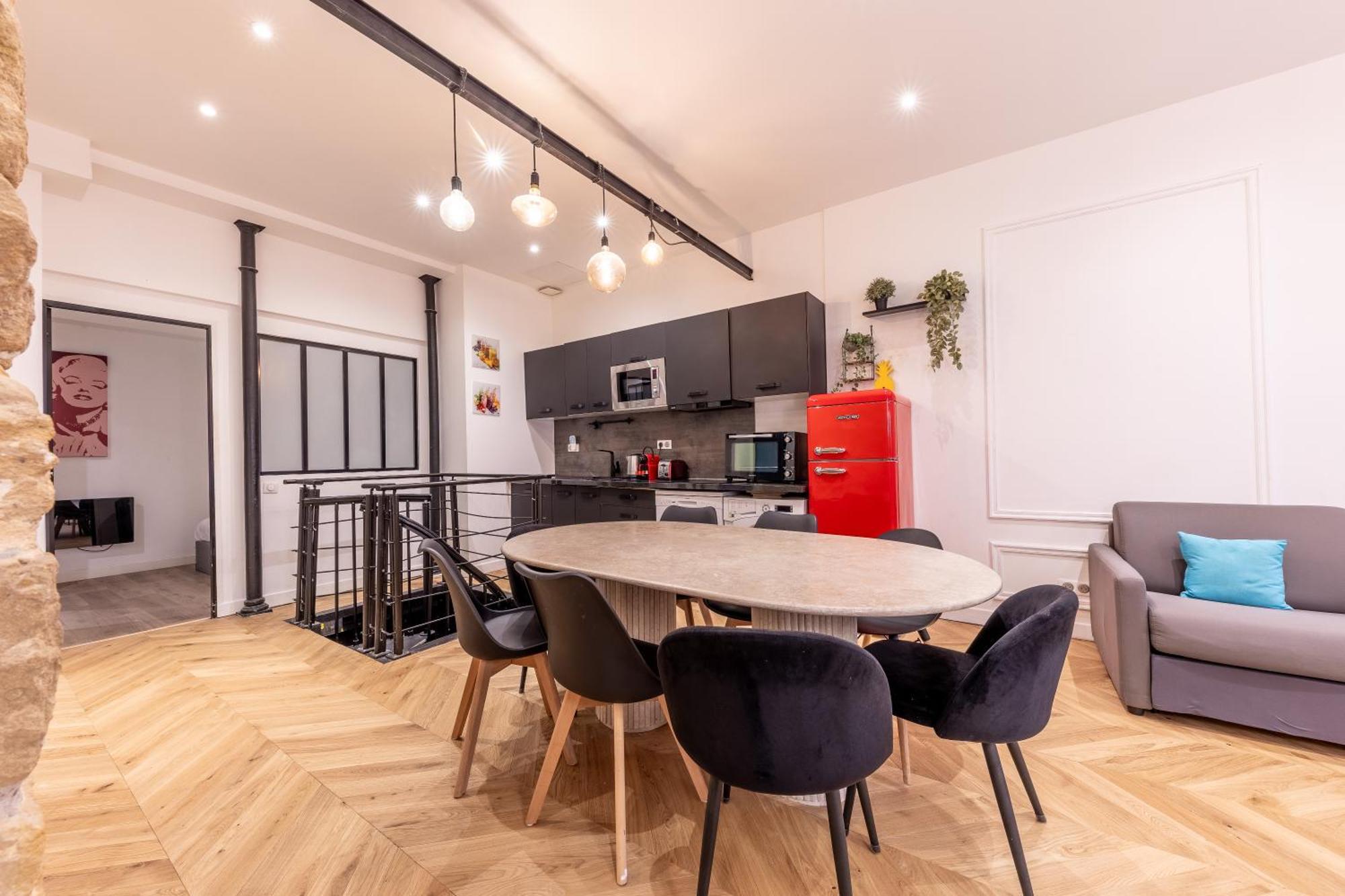 Off Spacious 4-star Family For 10 Guests 3br Apartment