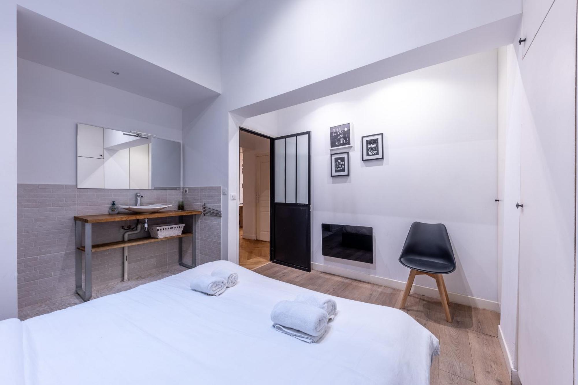 Off Spacious 4-star Family For 10 Guests 3br Apartment *