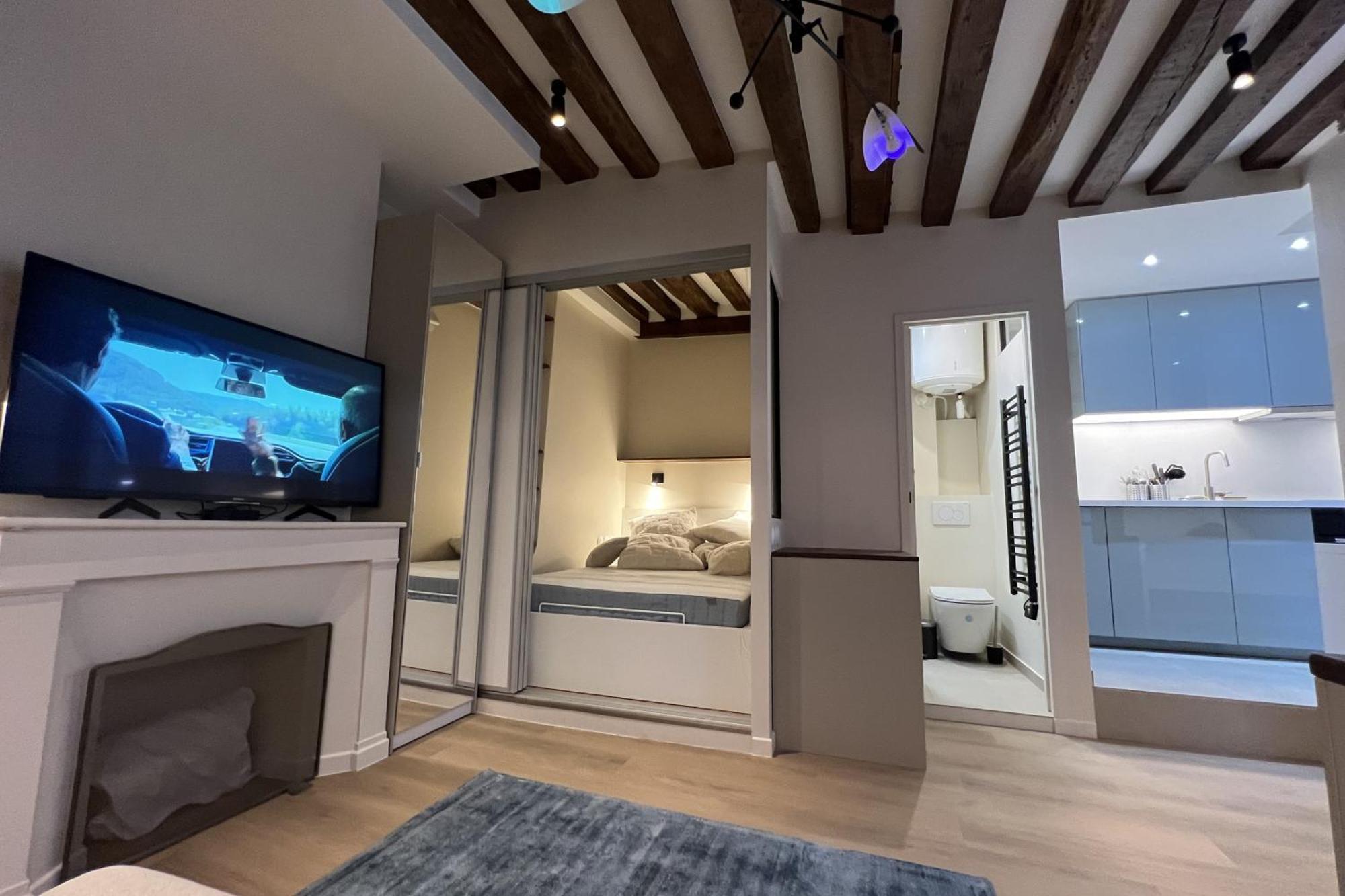 Charmant Studio Refait A Neuf Marais * Paris