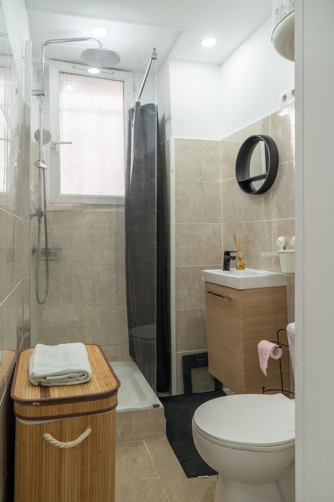 Appartement Cosy Au Coeur De 11e