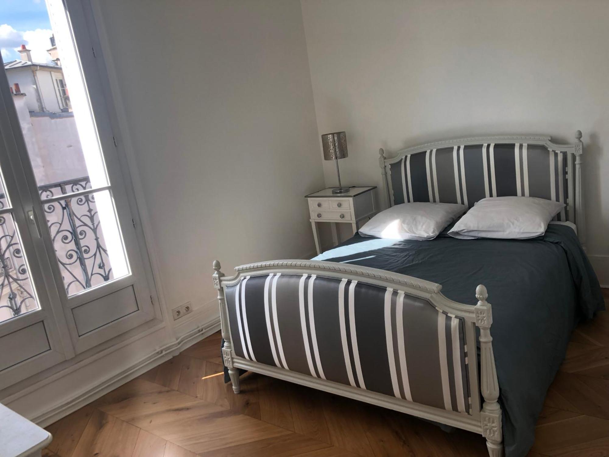 Appartement Vue Tour Eiffel Et 5 Minutes Des Champs-elysees 2 16 Etoile *