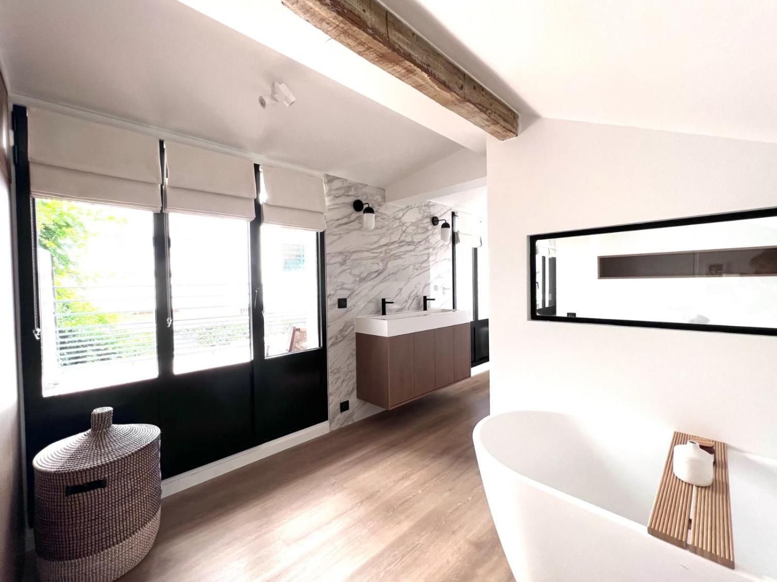 Luxueux Duplex 8p - Marais Avec Cinema *
