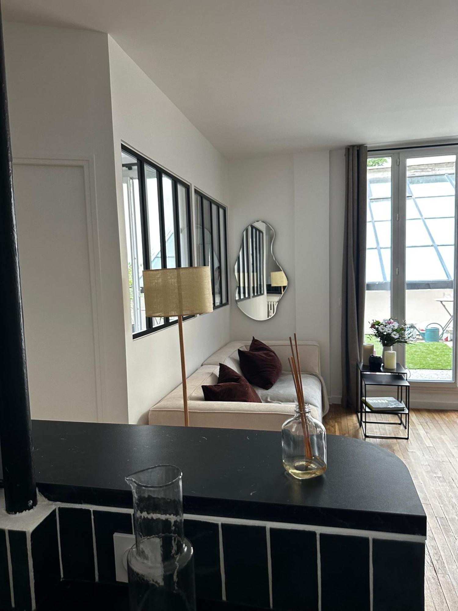 Avec Terrasse Apartment