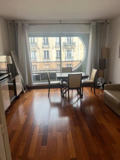Avec Balcon Vue Tour Eiffel Apartamento Paris