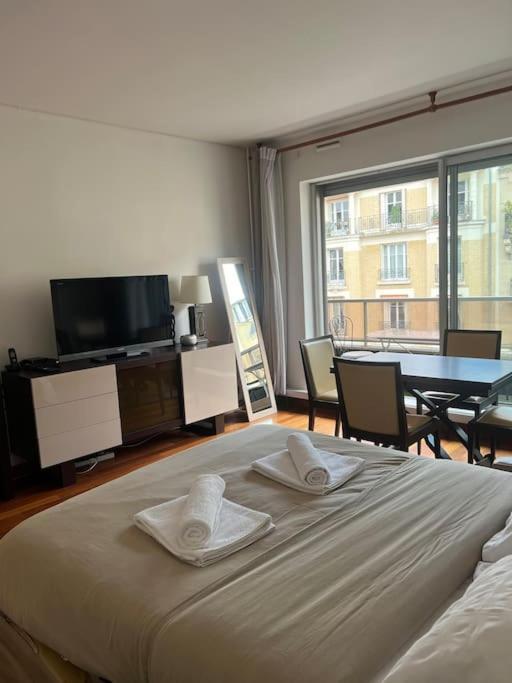 Apartamento Avec Balcon Vue Tour Eiffel