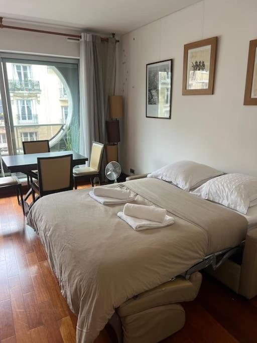 Apartamento Avec Balcon Vue Tour Eiffel