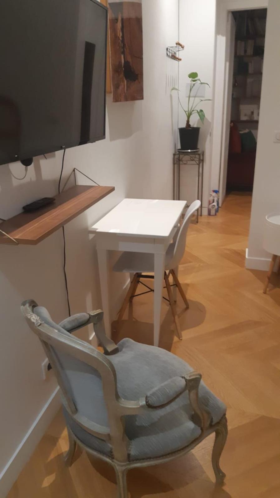 Au Coeur Du Quartier Latin Homestay *