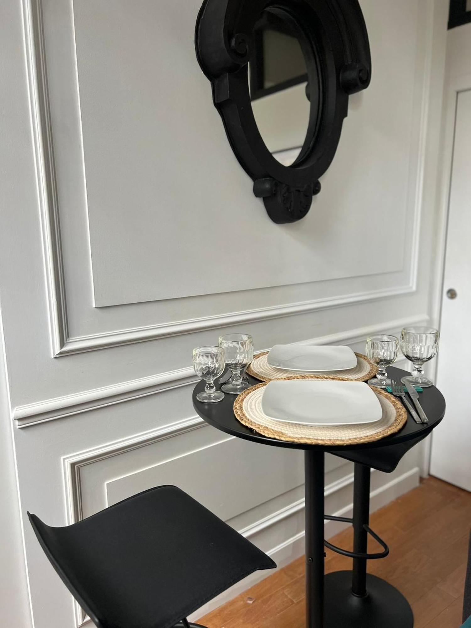 Un Cosy Au Coeur De 17 Batignolles , Monceau