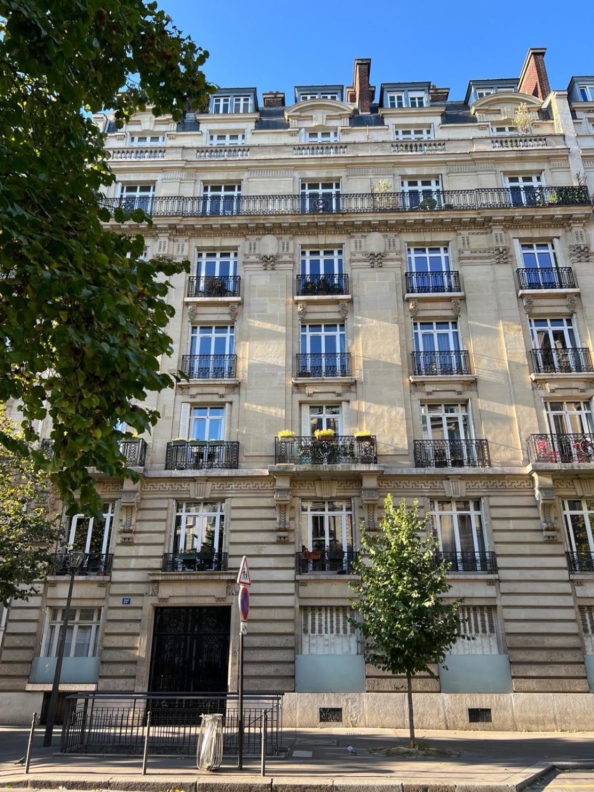Apartment Un Cosy Au Coeur De 17 Batignolles , Monceau