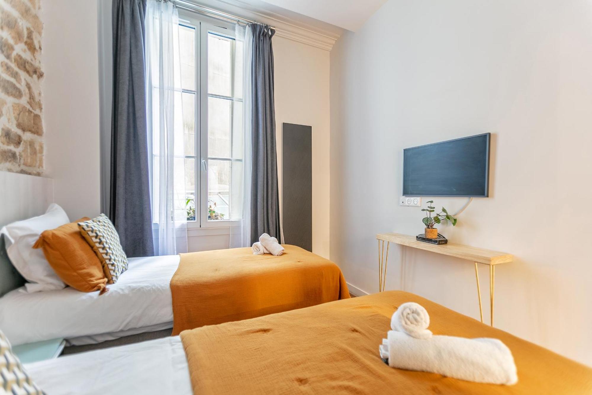 Apartment Elegante Parisienne Au Coeur Du Marais *