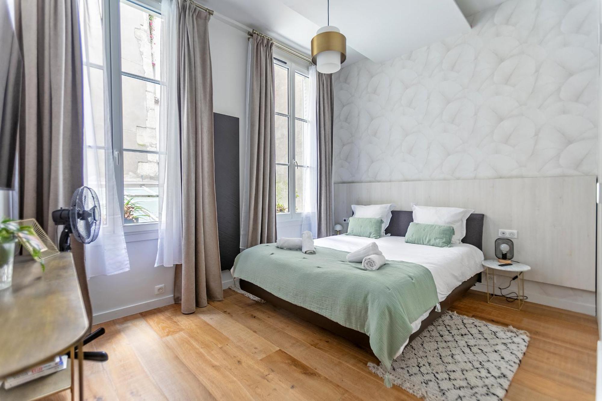 Elegante Parisienne Au Coeur Du Marais Apartment Paris