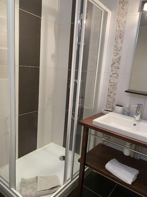 Apartment Elegant Proche Grand Rex Fbg Poissonniere Paris