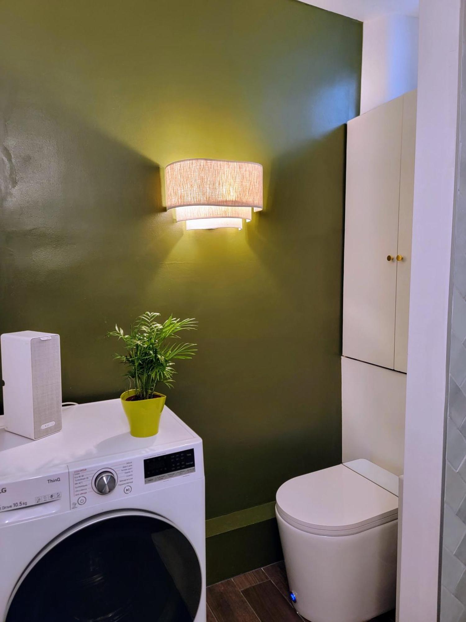 Luxury Flat With Balcony Near Arc De Triomphe