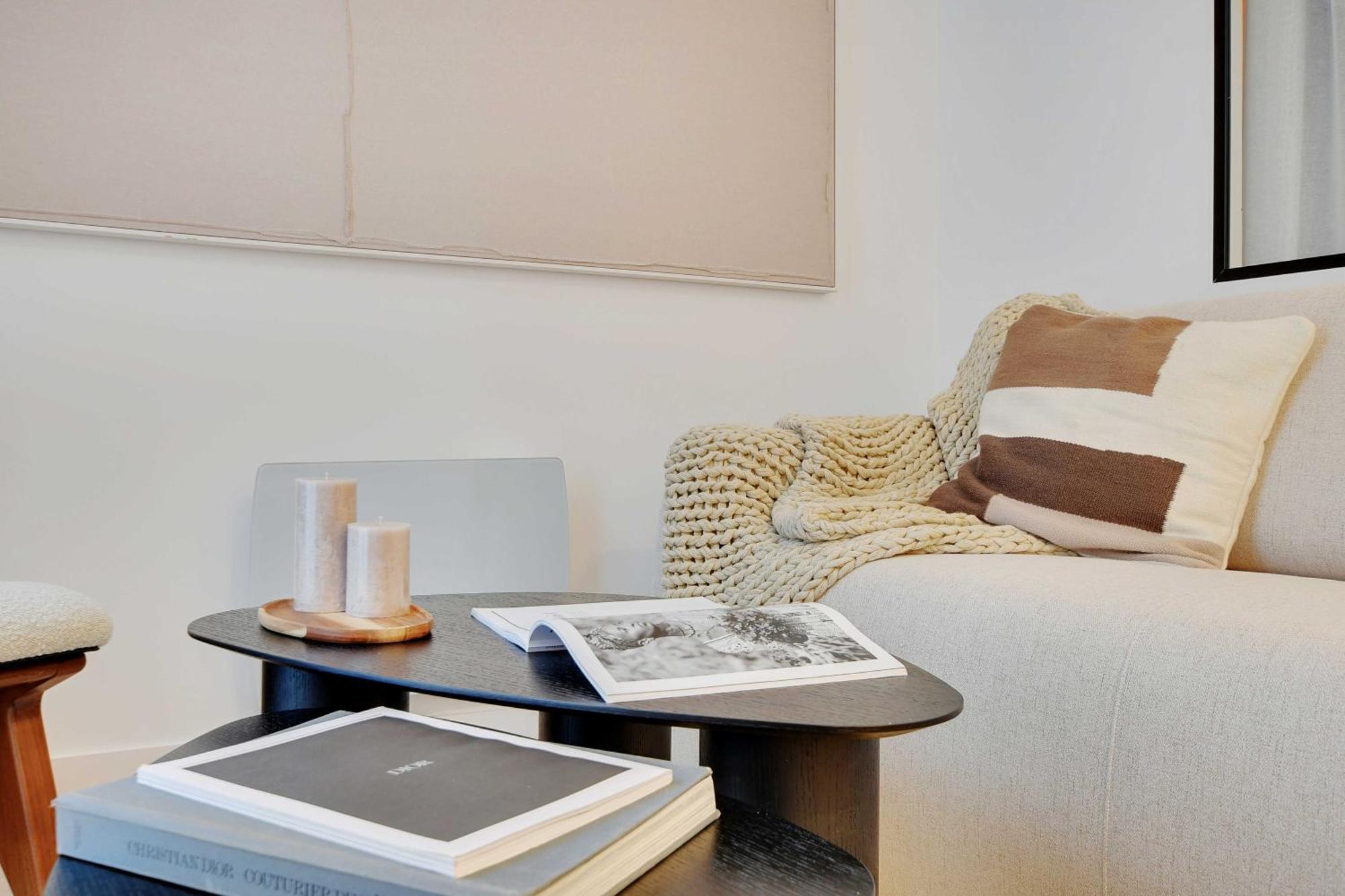 Elegant With Ac -2br-6p- Le Marais