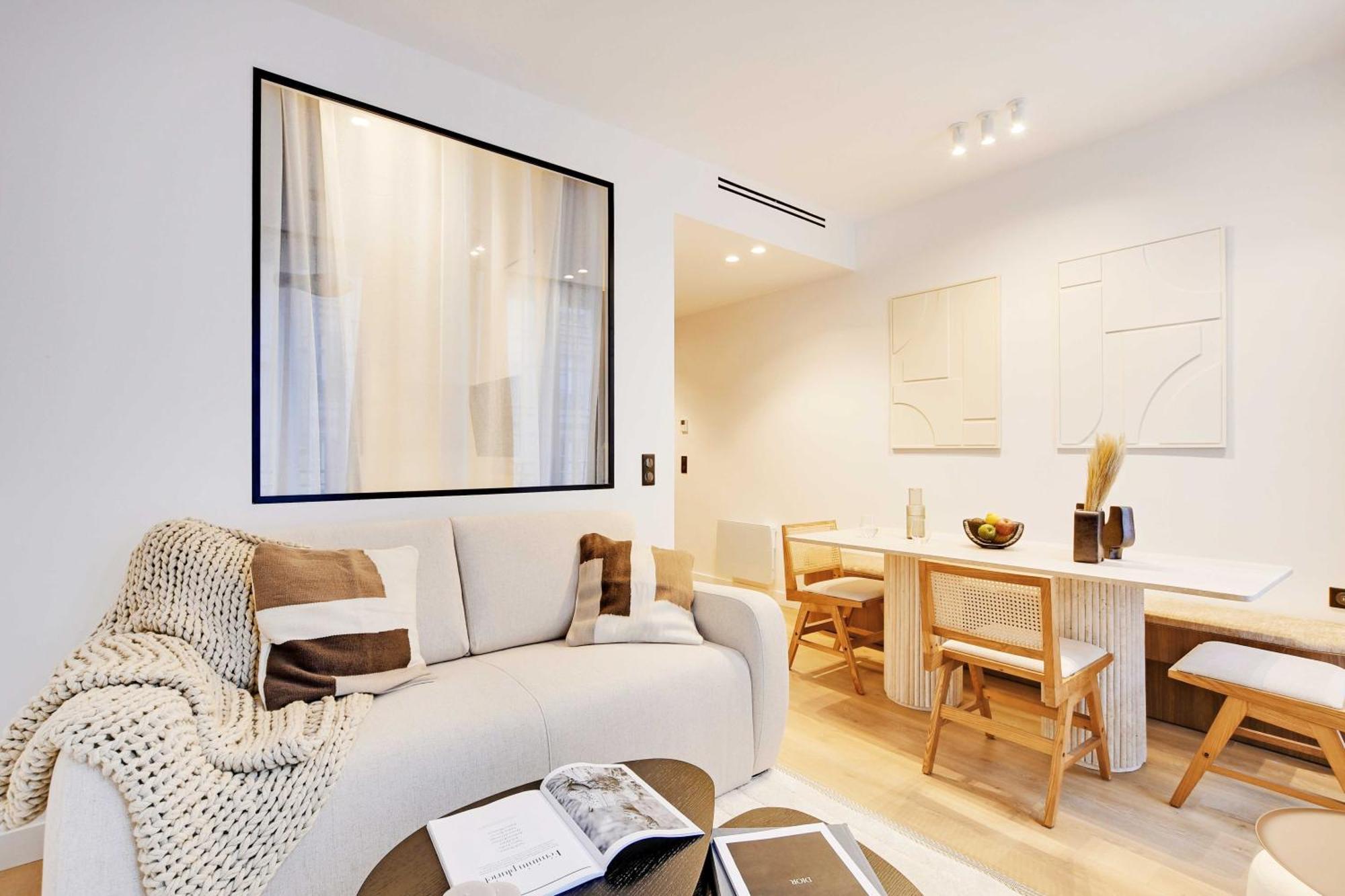 Elegant With Ac -2br-6p- Le Marais *