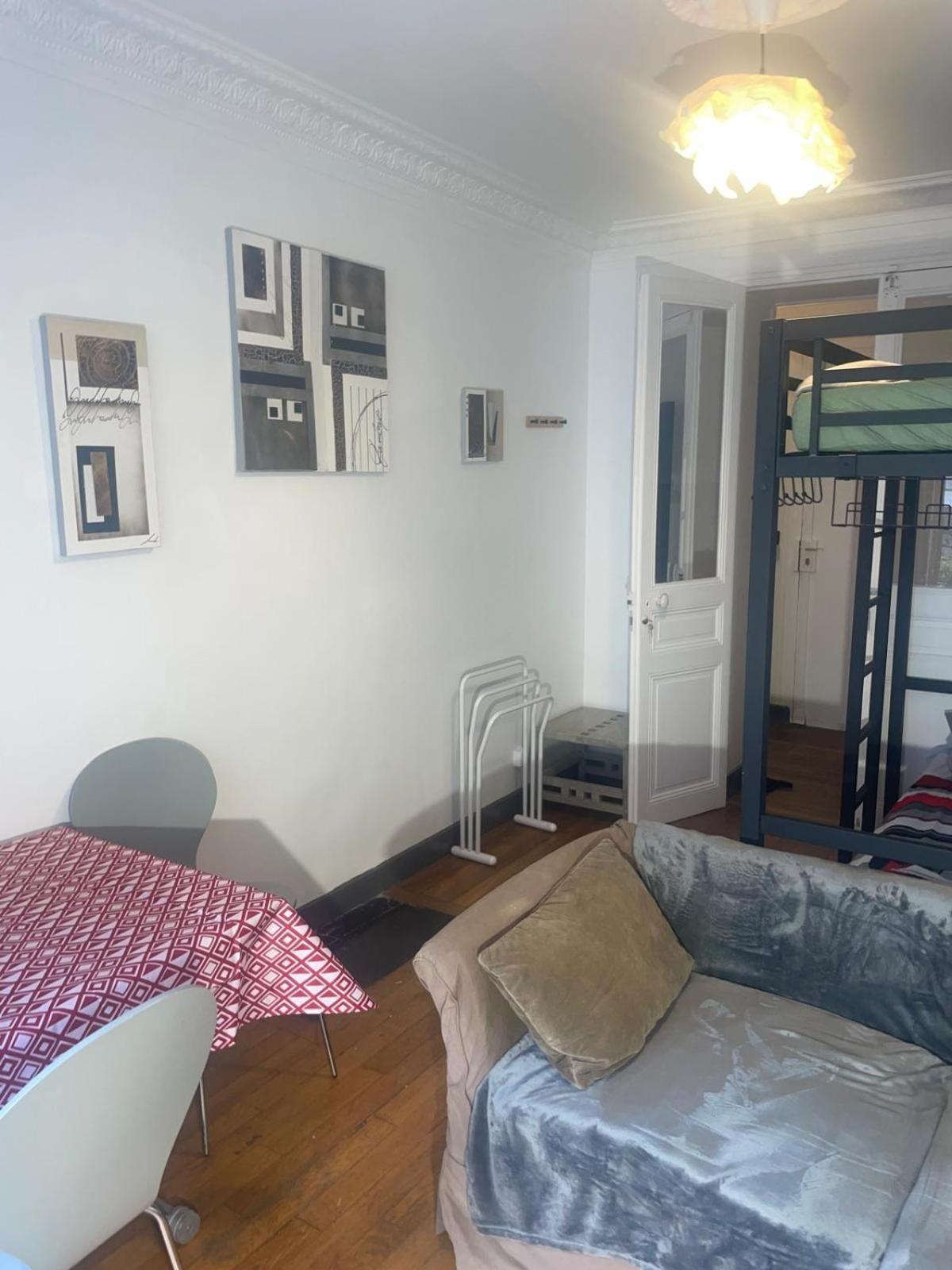 Albergue Privees Dans Un De 2 Pieces A 13e