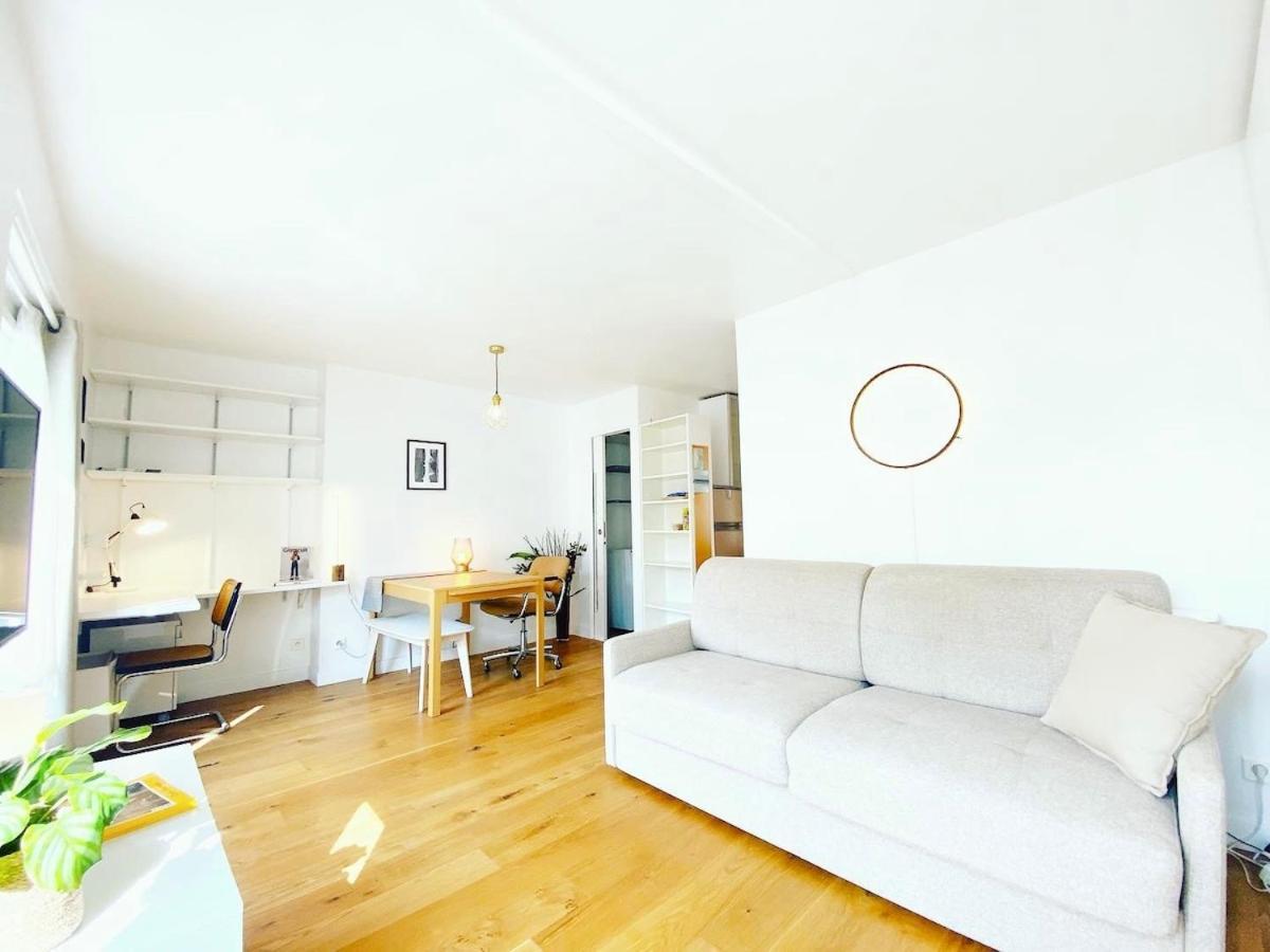 Au Calme Sur Jardin Tres Bel Lumineux - Flat-guest Appartement