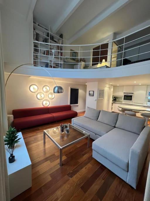 Apartment Loft Secret Tour Eiffel