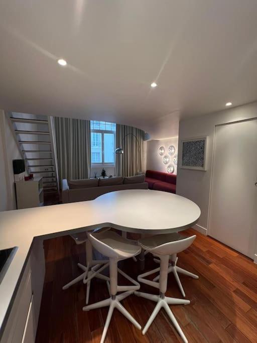 Loft Secret Tour Eiffel Paris
