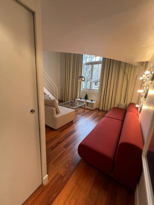 Loft Secret Tour Eiffel Apartment