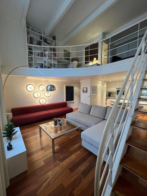 Loft Secret Tour Eiffel Apartment