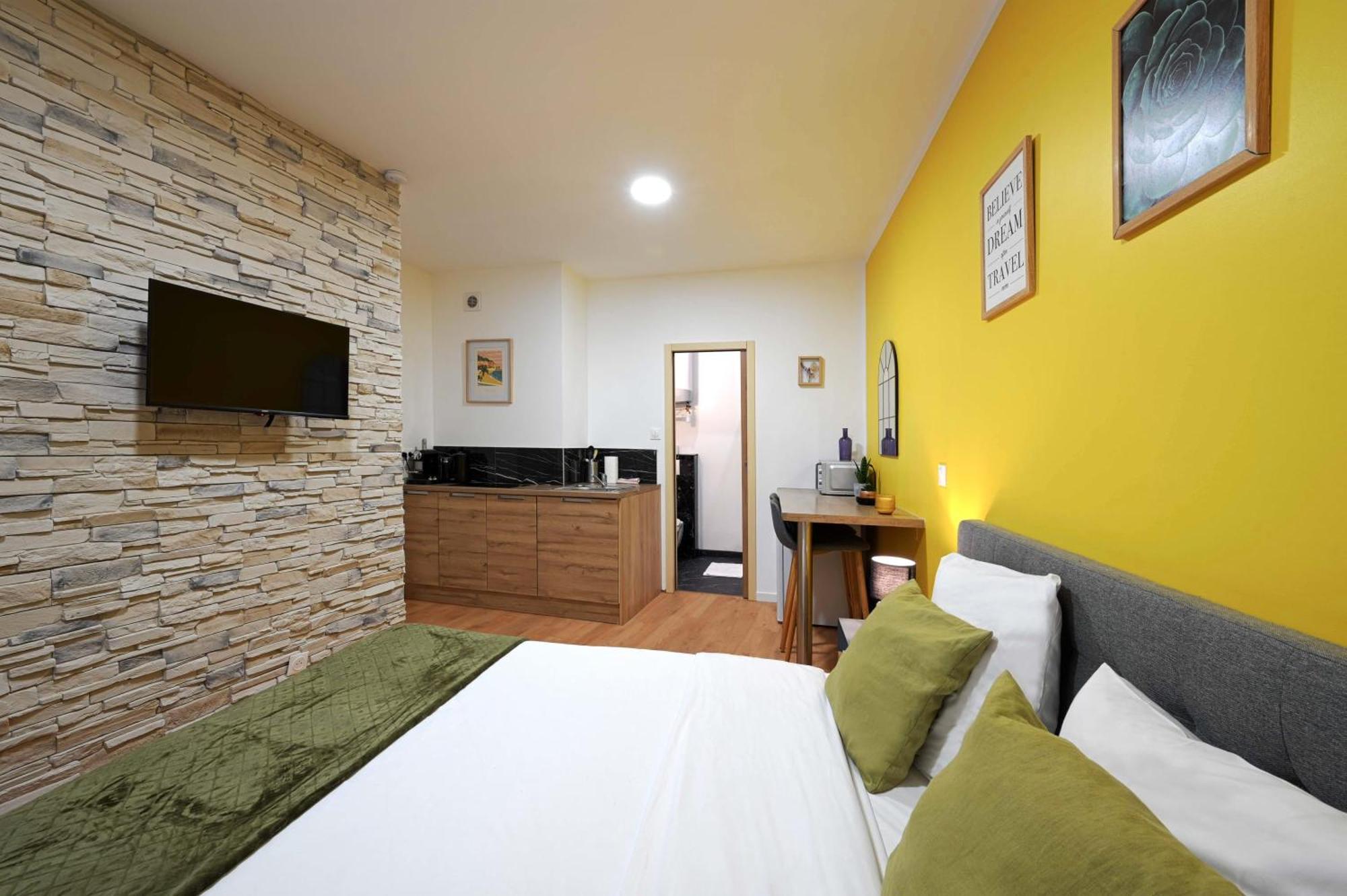 Apartamento Modern Bright And Fully Renovated *