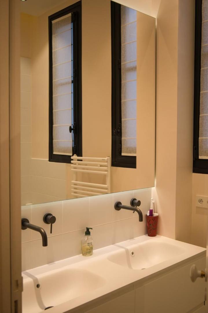 Apartment 3ch | 4 Pers | Balcon Filant | Notre Dame De Paris