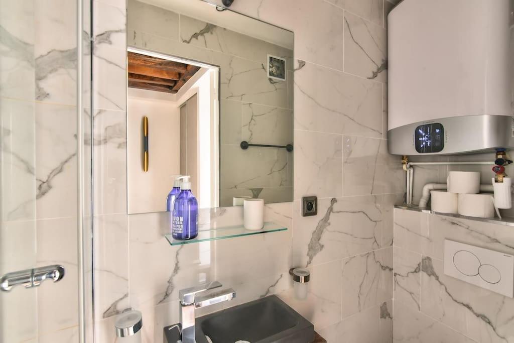 Studio Centre Proche Du Quartier Montorgueil Paris