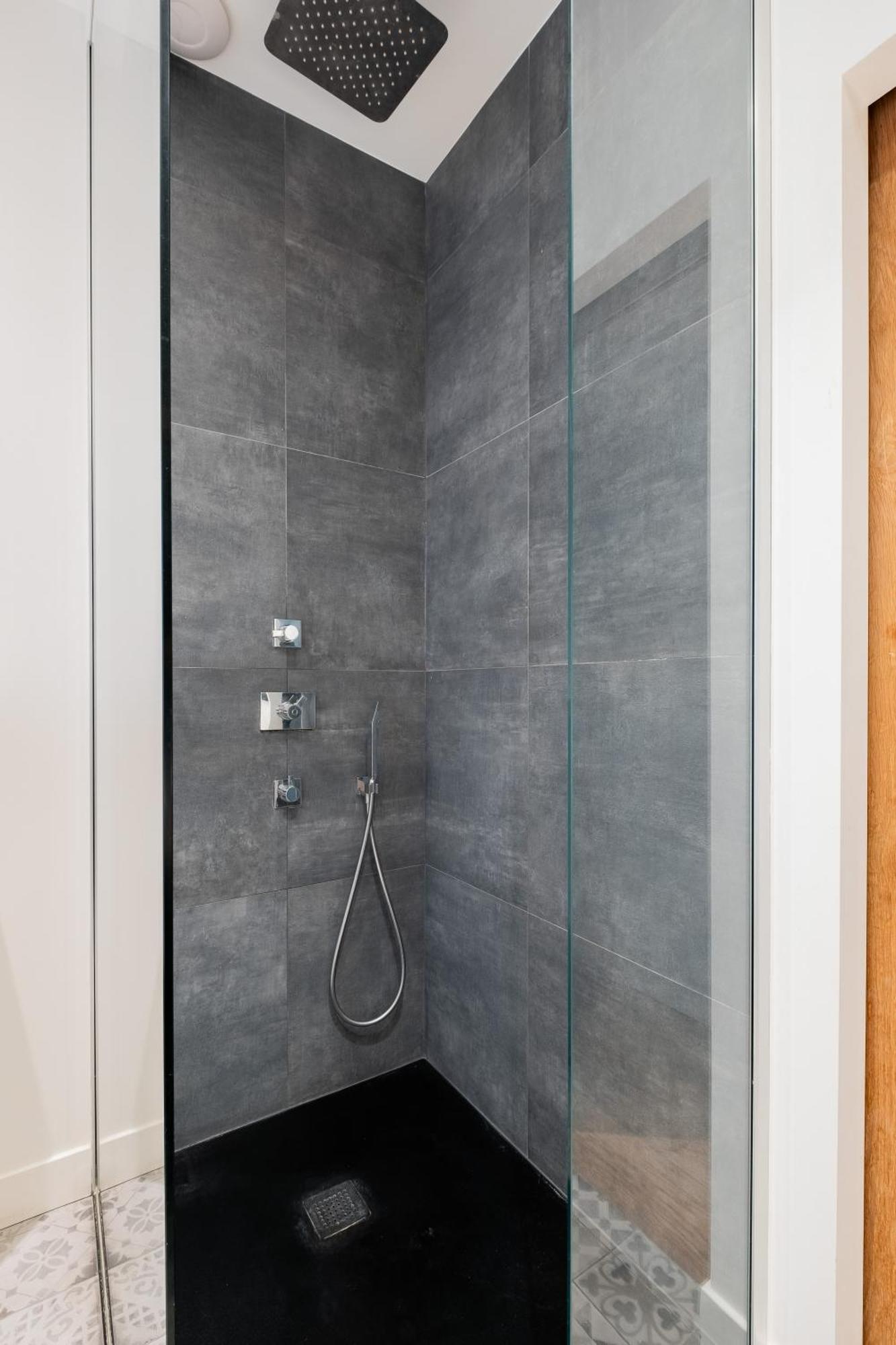 Apartment Veeve - Light & Luxe In Les Batignolles *