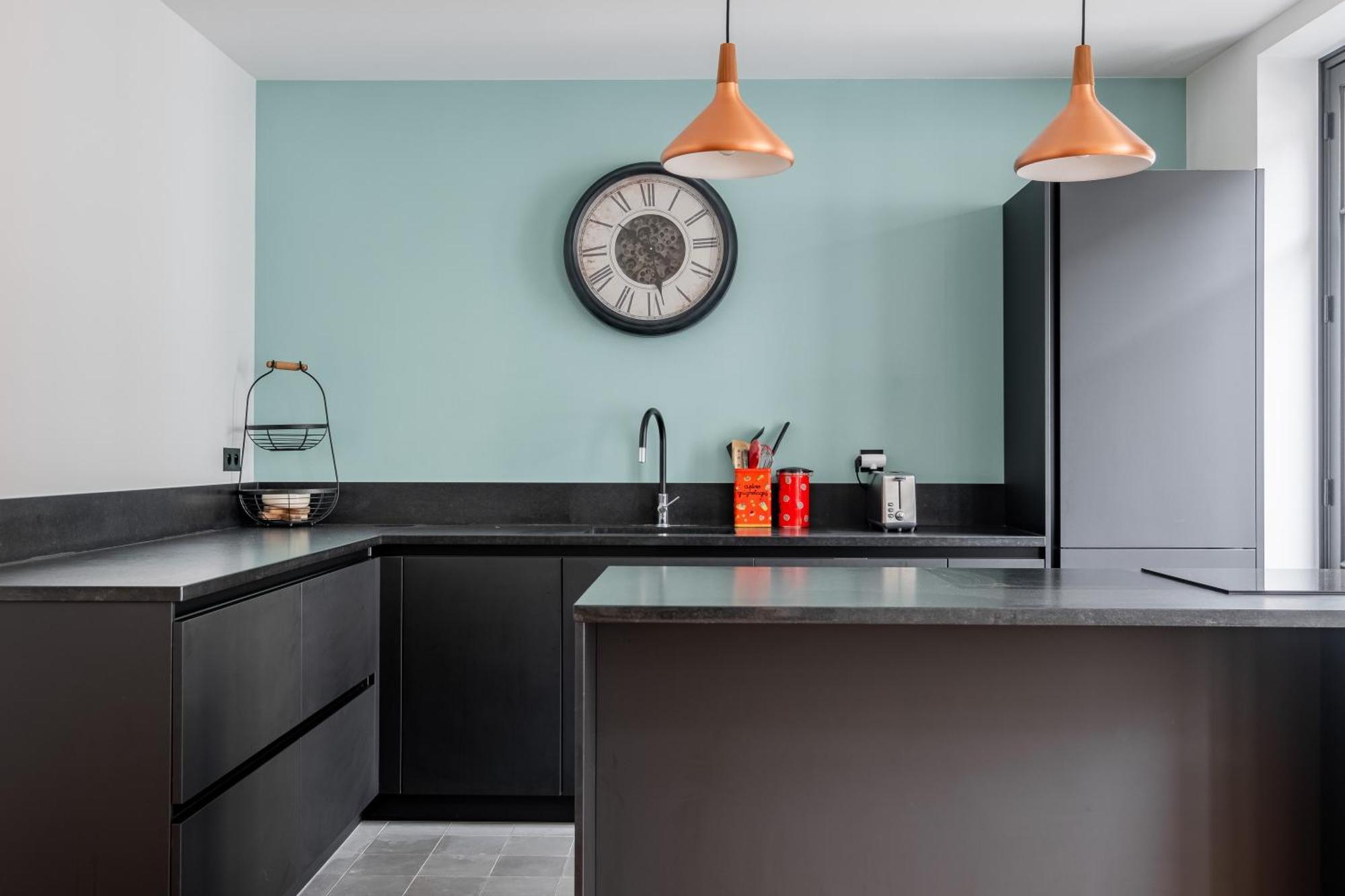 Apartment Veeve - Light & Luxe In Les Batignolles *