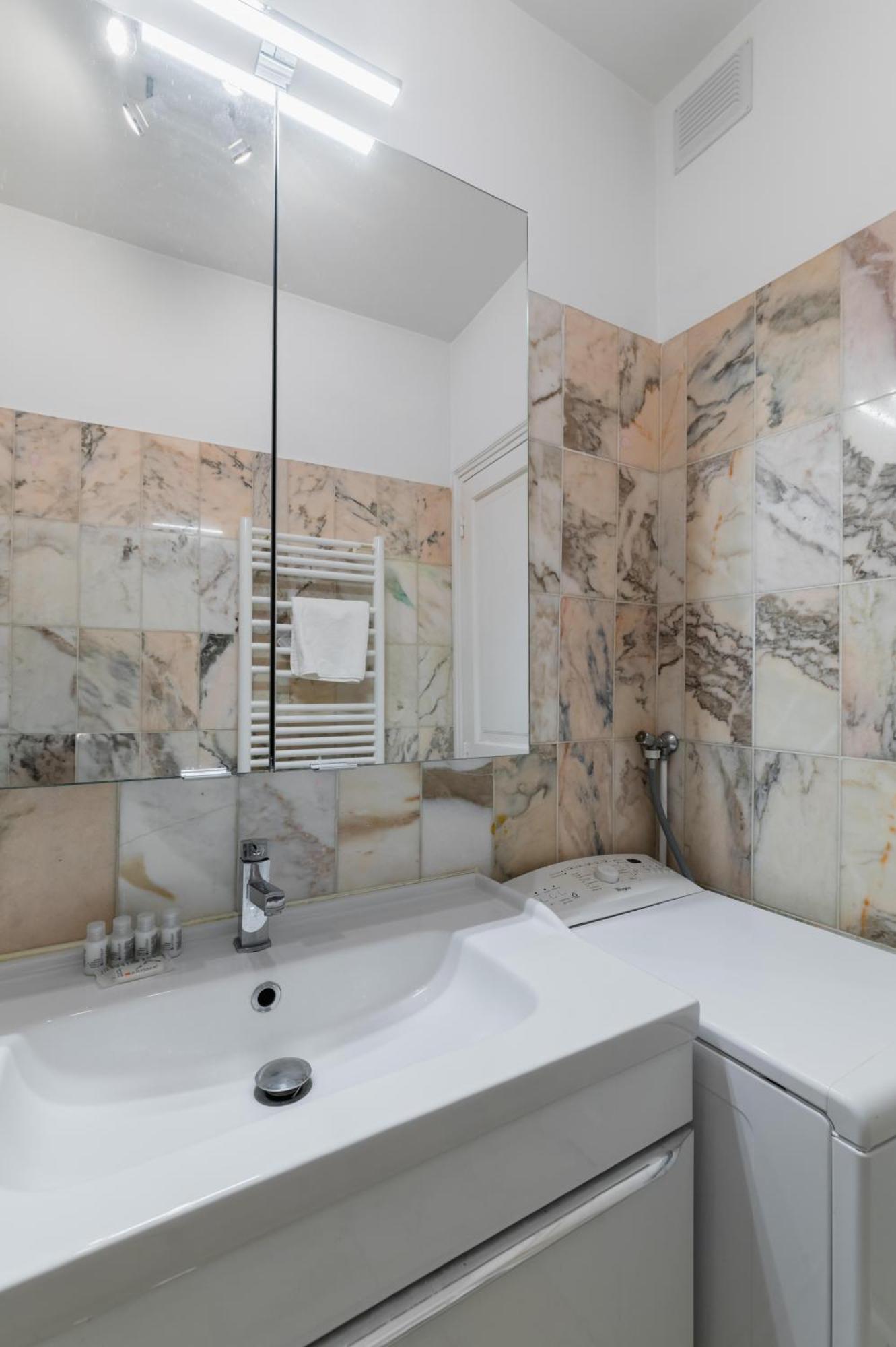 Entre Moulin-rouge Et Sacre-coeur Apartamento Paris