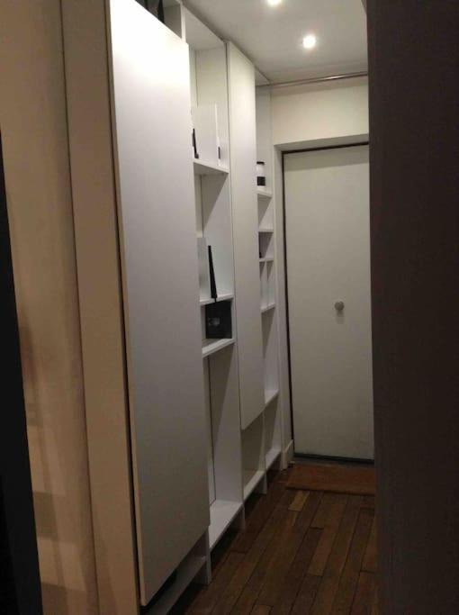 Nid Douillet Gare Du Nord Montmartre Barbes Appartement