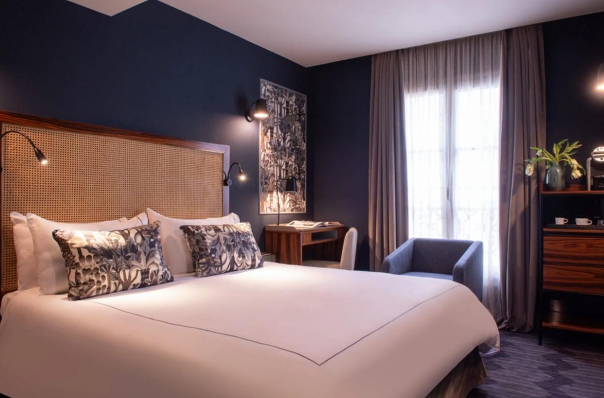 Hotel Montmartre Mon 4*