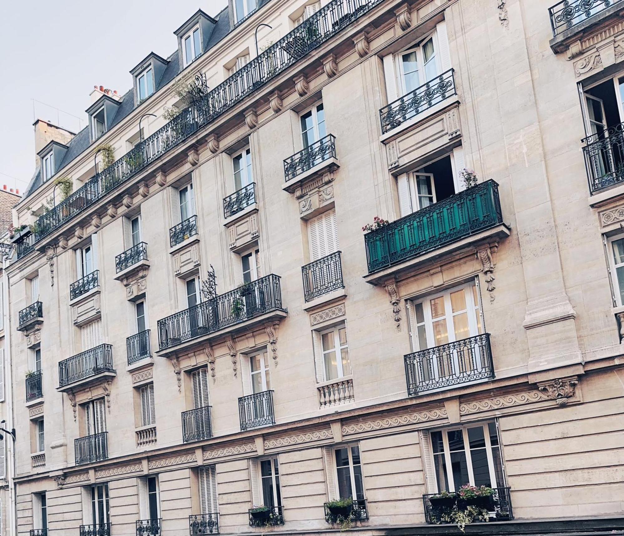 Appt Renove Proche Montmartre Gare Du Nord Et Est * Paris