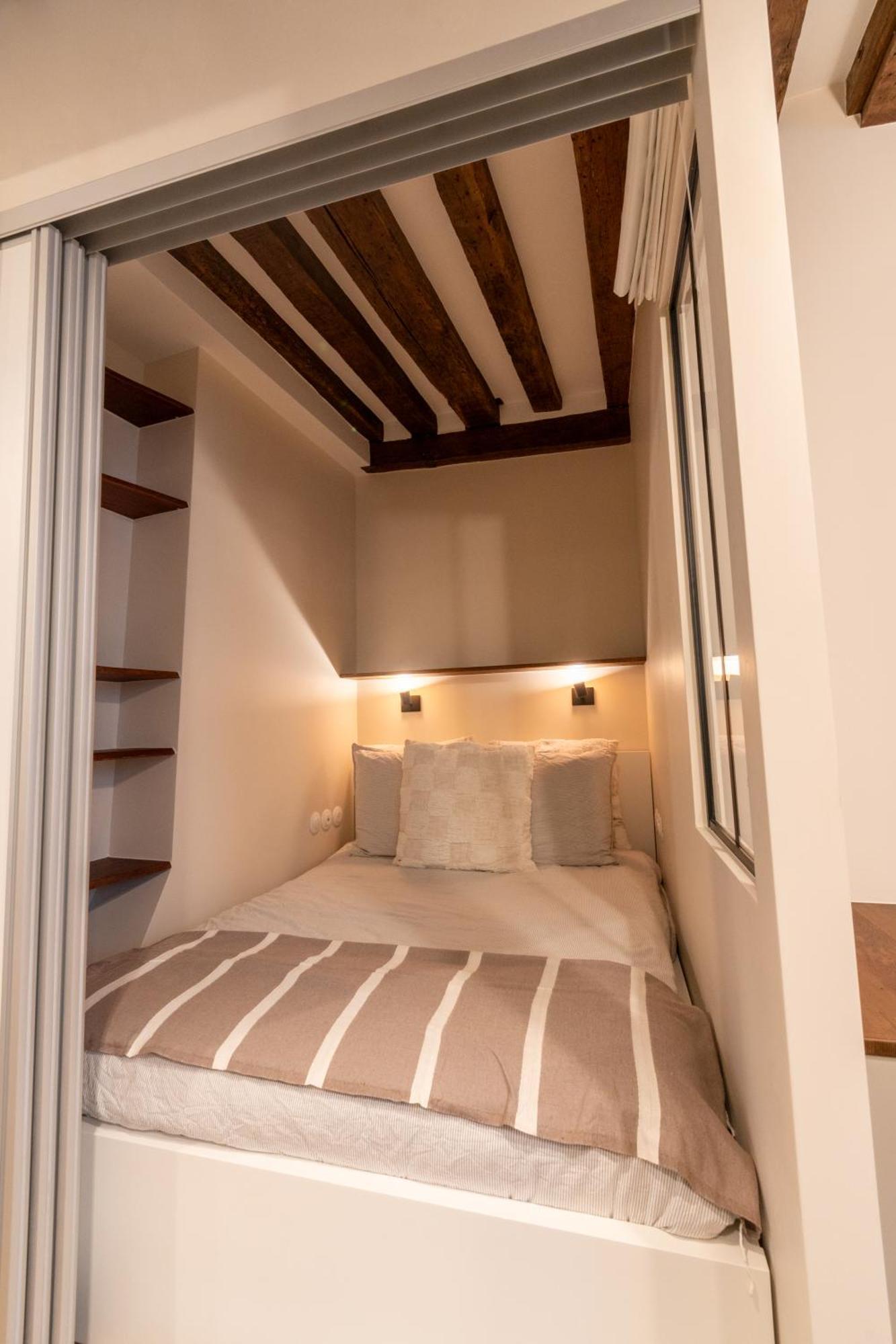 Charmant Studio Refait A Neuf Marais Apartment Paris