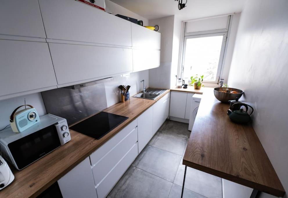 Apartment Cozy And Spacious *