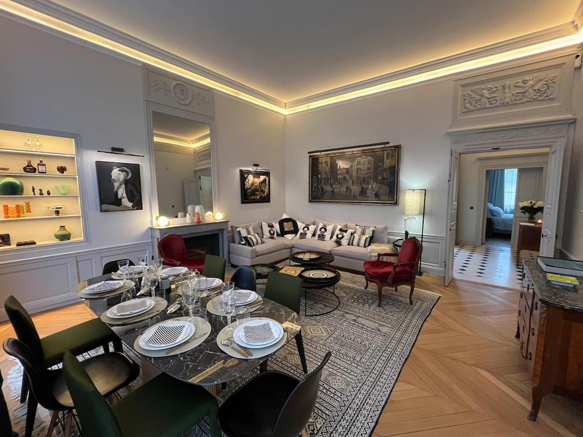 Luxueux / Historique Proche Bon Marche Paris