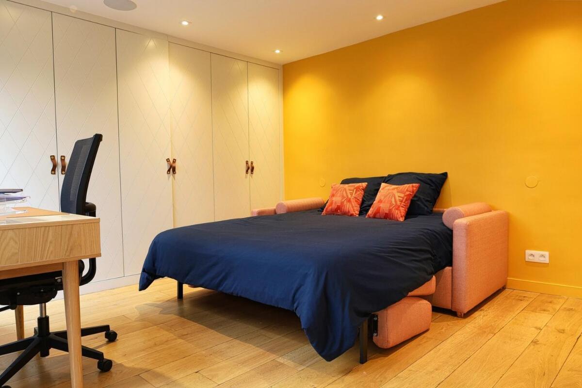 Luxueux 3 | Hammam | Coeur Du Marais Apartment Paris