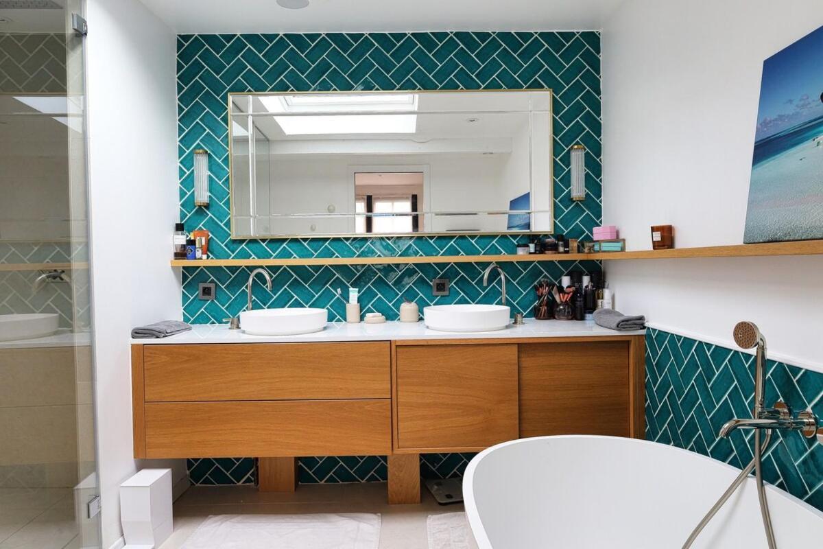 Luxueux 3 | Hammam | Coeur Du Marais Apartment Paris