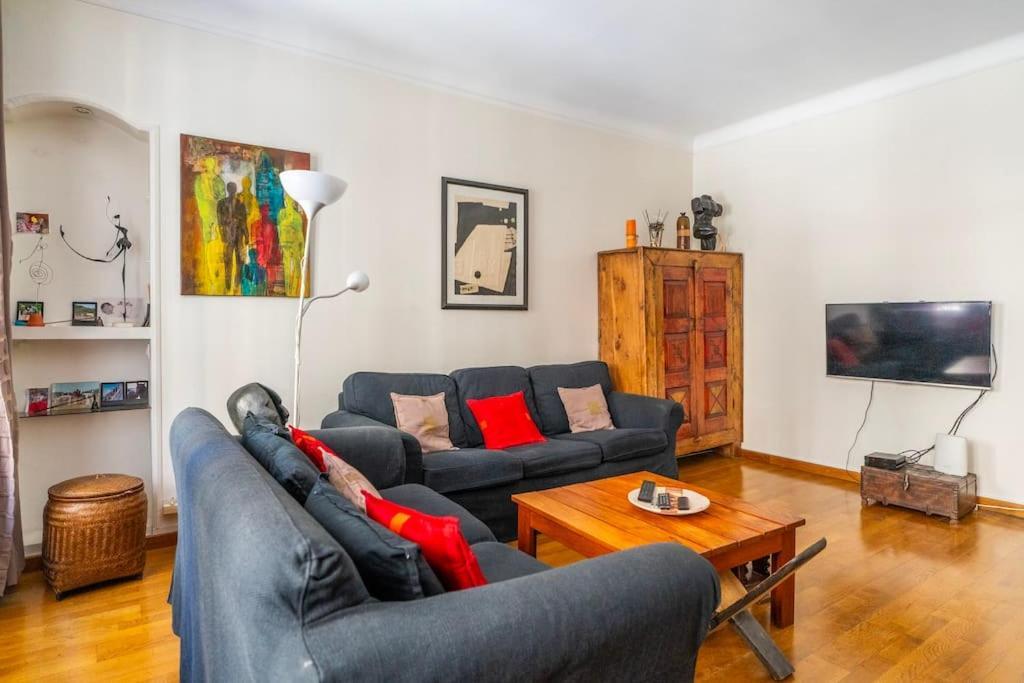 Apartment Creative Artist's Retreat In *