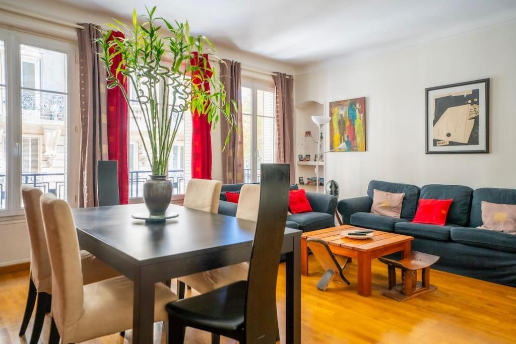 Creative Artist's Retreat In * Paris