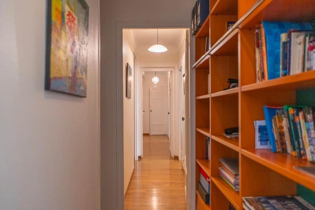 Creative Artist's Retreat In * Paris