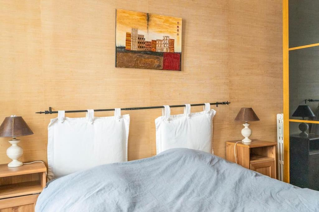Apartment Creative Artist's Retreat In Paris