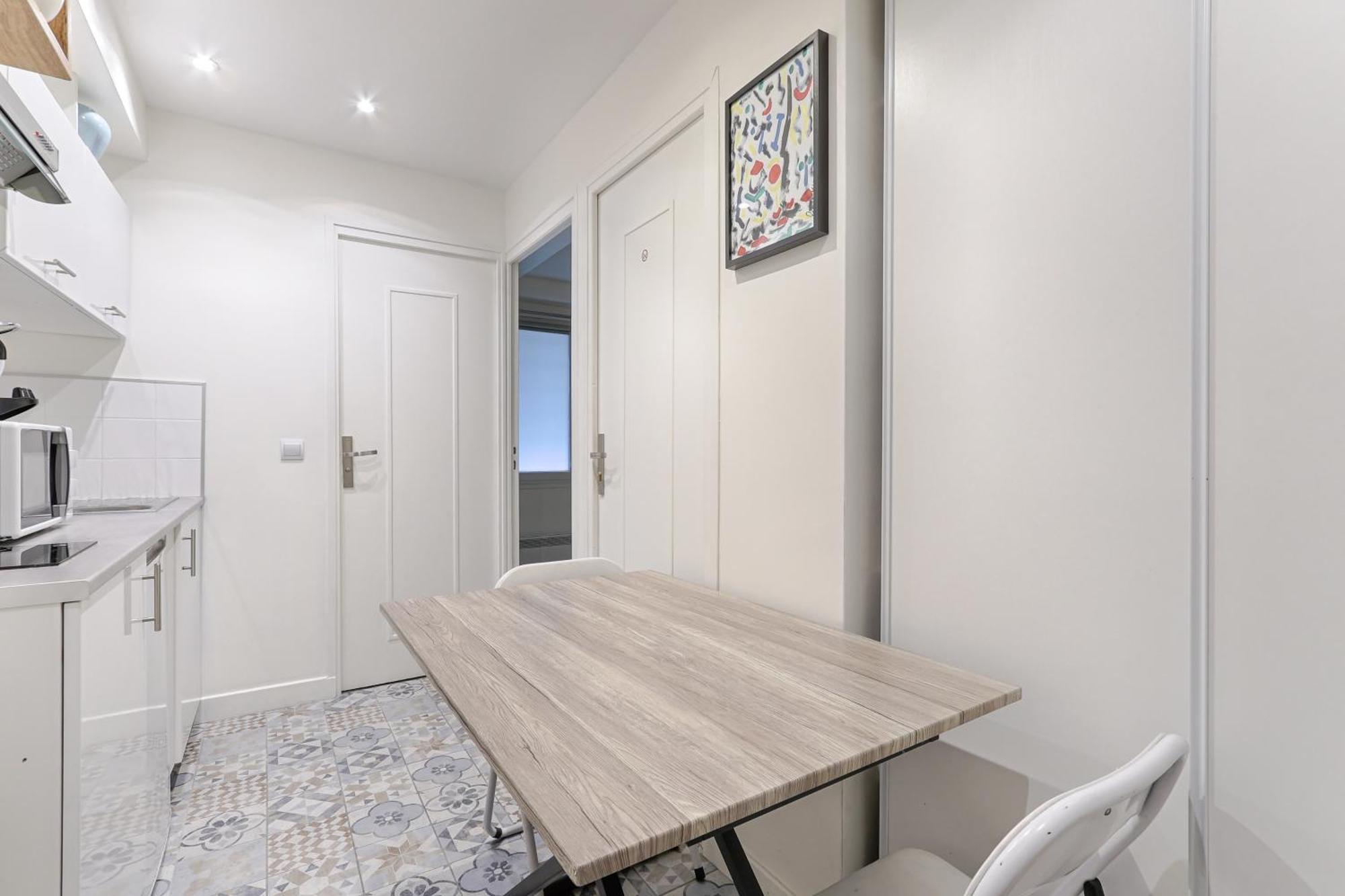 Bastille Passage Salarnier Charming 1br Apartment Paris