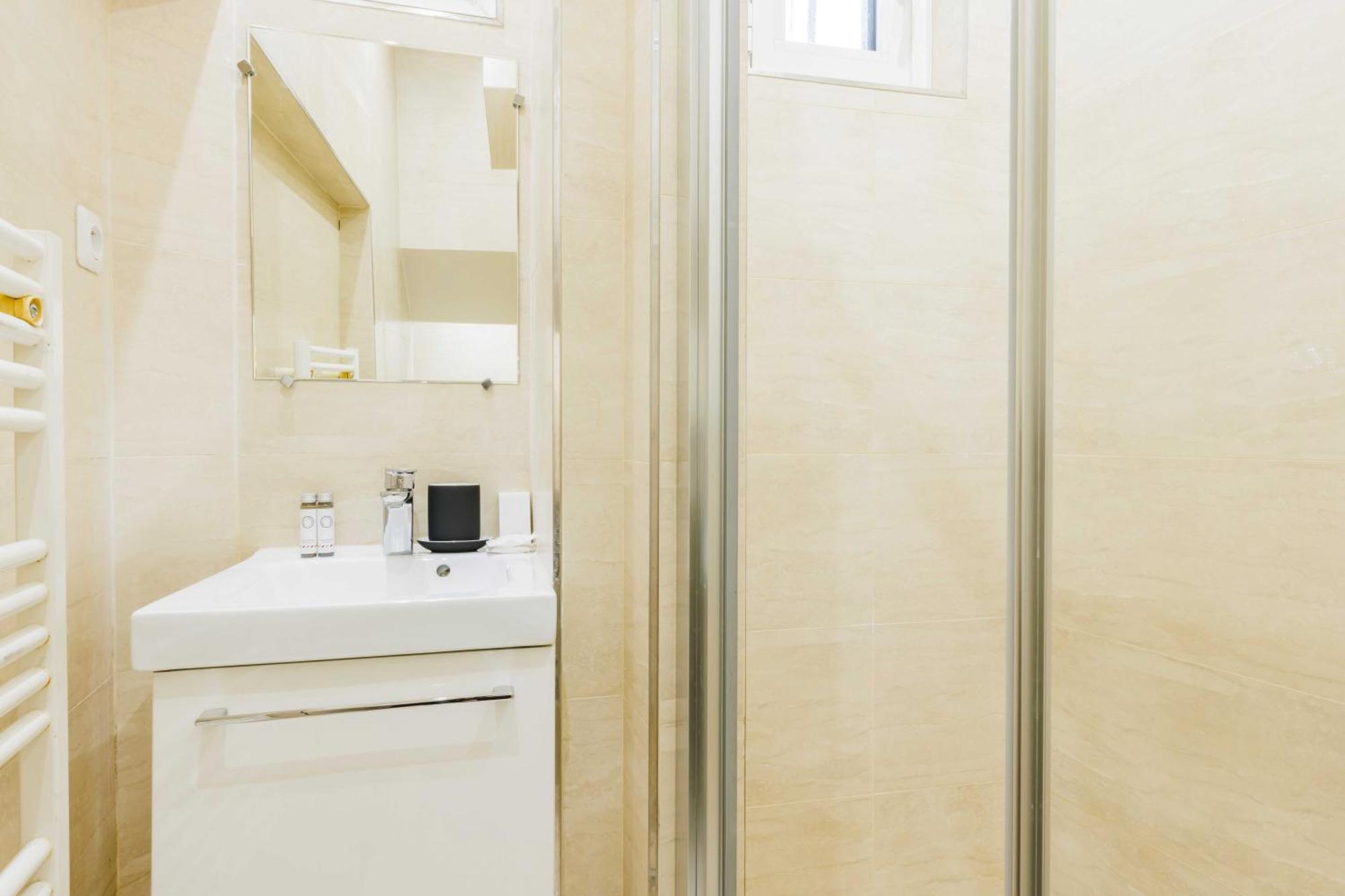 Apartamento Quiet 1br-4p - Quartier Du Mail *