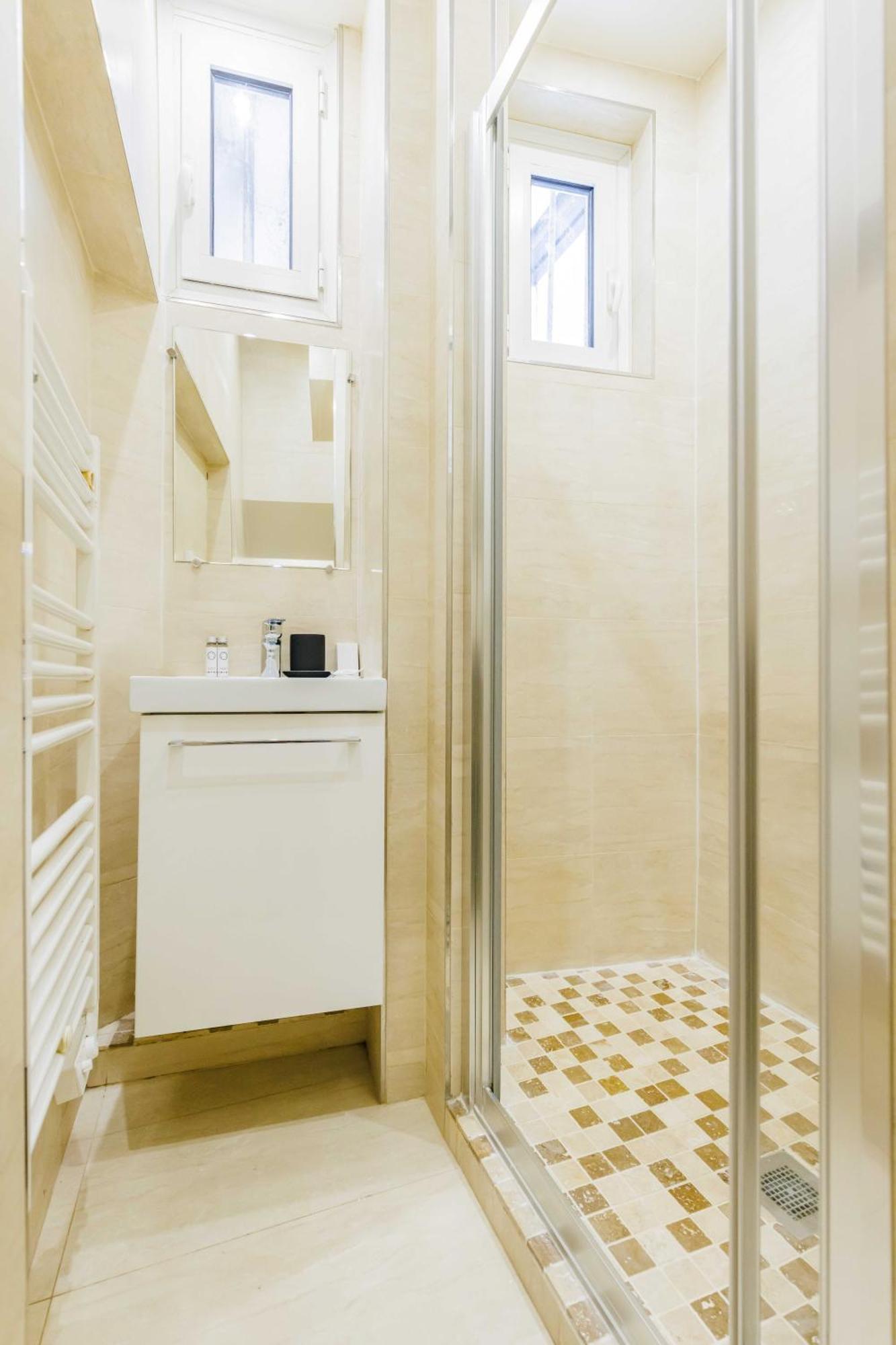 Apartamento Quiet 1br-4p - Quartier Du Mail *