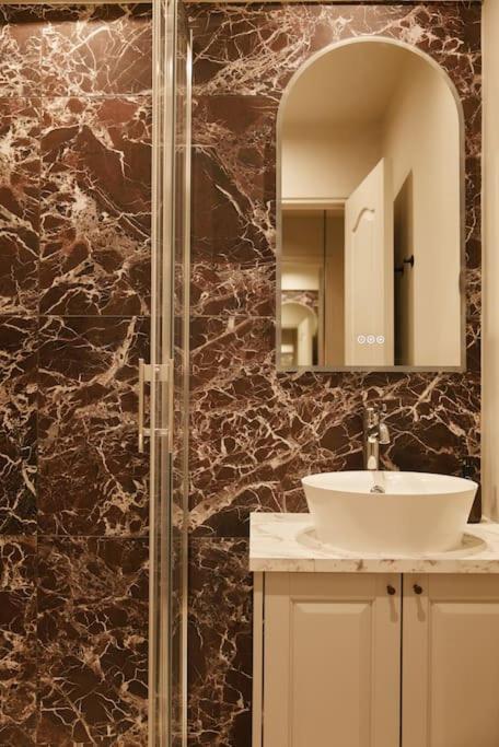 Apartment Rosso Levanto - Duke Housing Paris