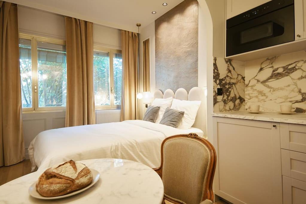 Calacatta - Duke Housing *