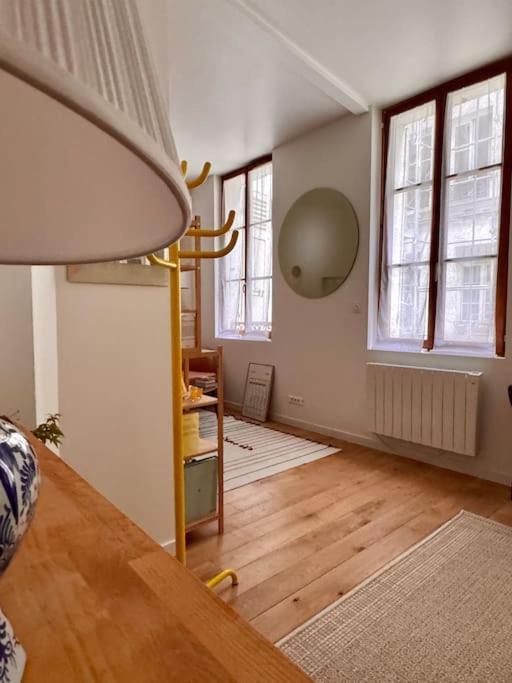 A Montmartre Apartment