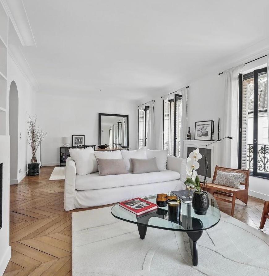 Apartment Amazing Eiffel Tower
